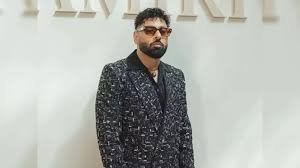 The Rise of AI-Powered Personal Assistants: How They Manage